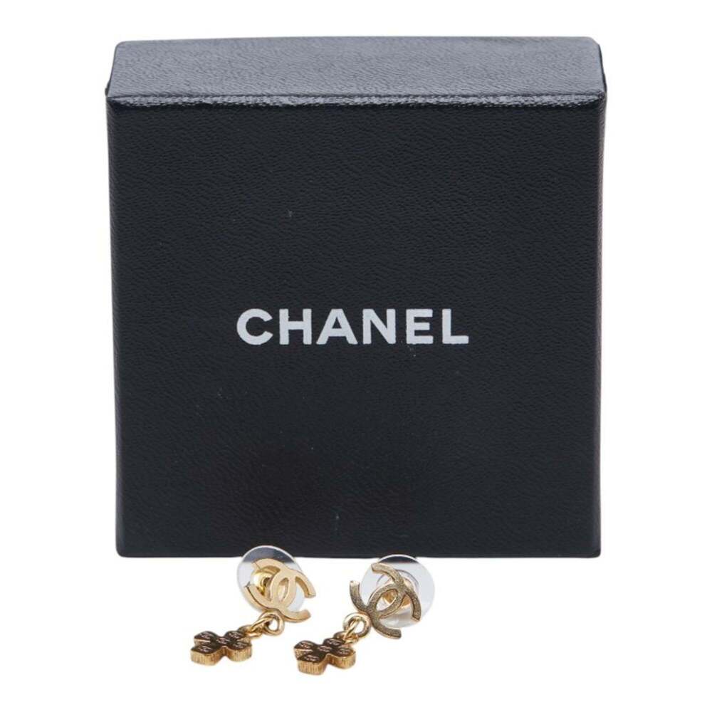 CHANEL Gold Logo Earrings - Picture 4 of 5